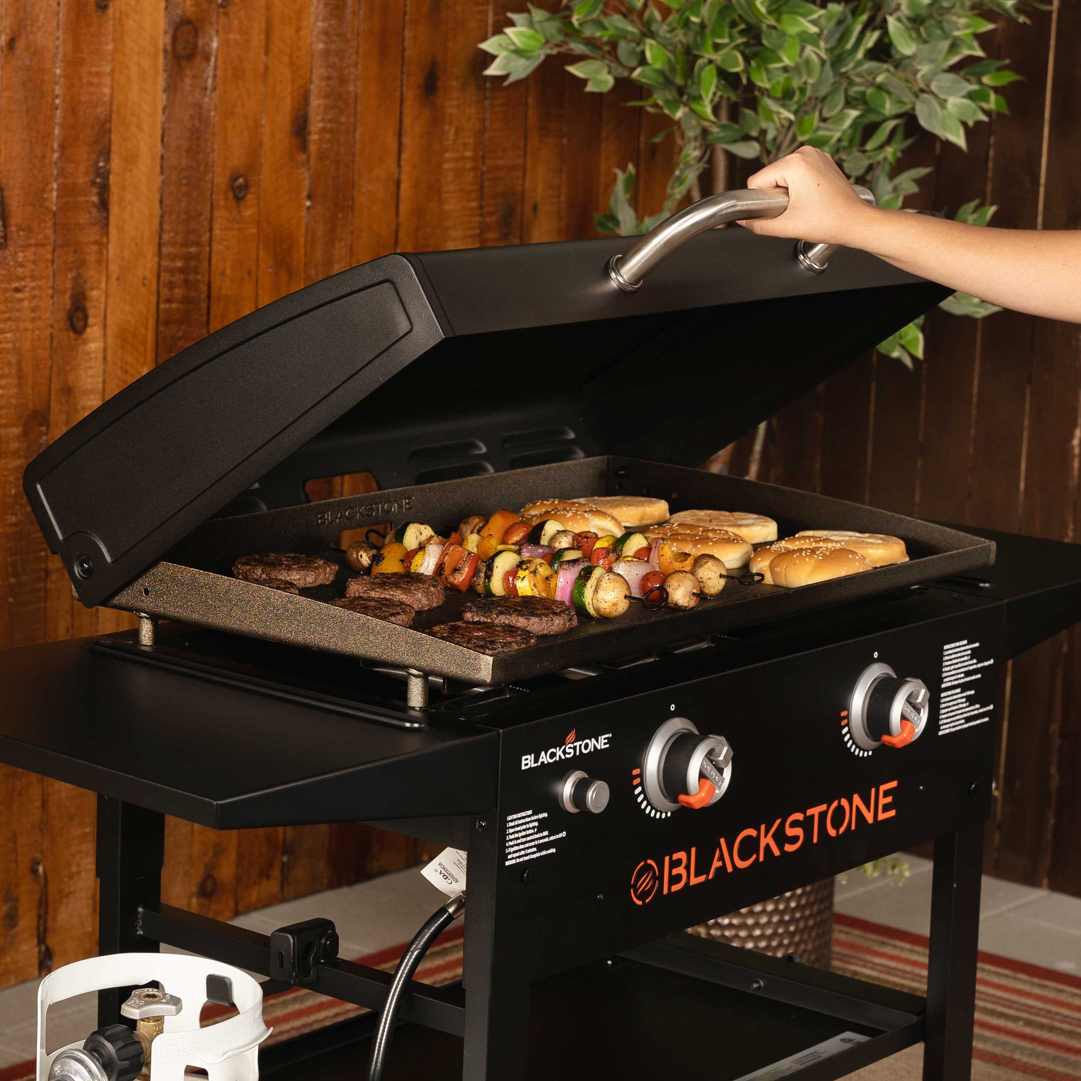 Blackstone 28″ Griddle Grillstation mit Deckel